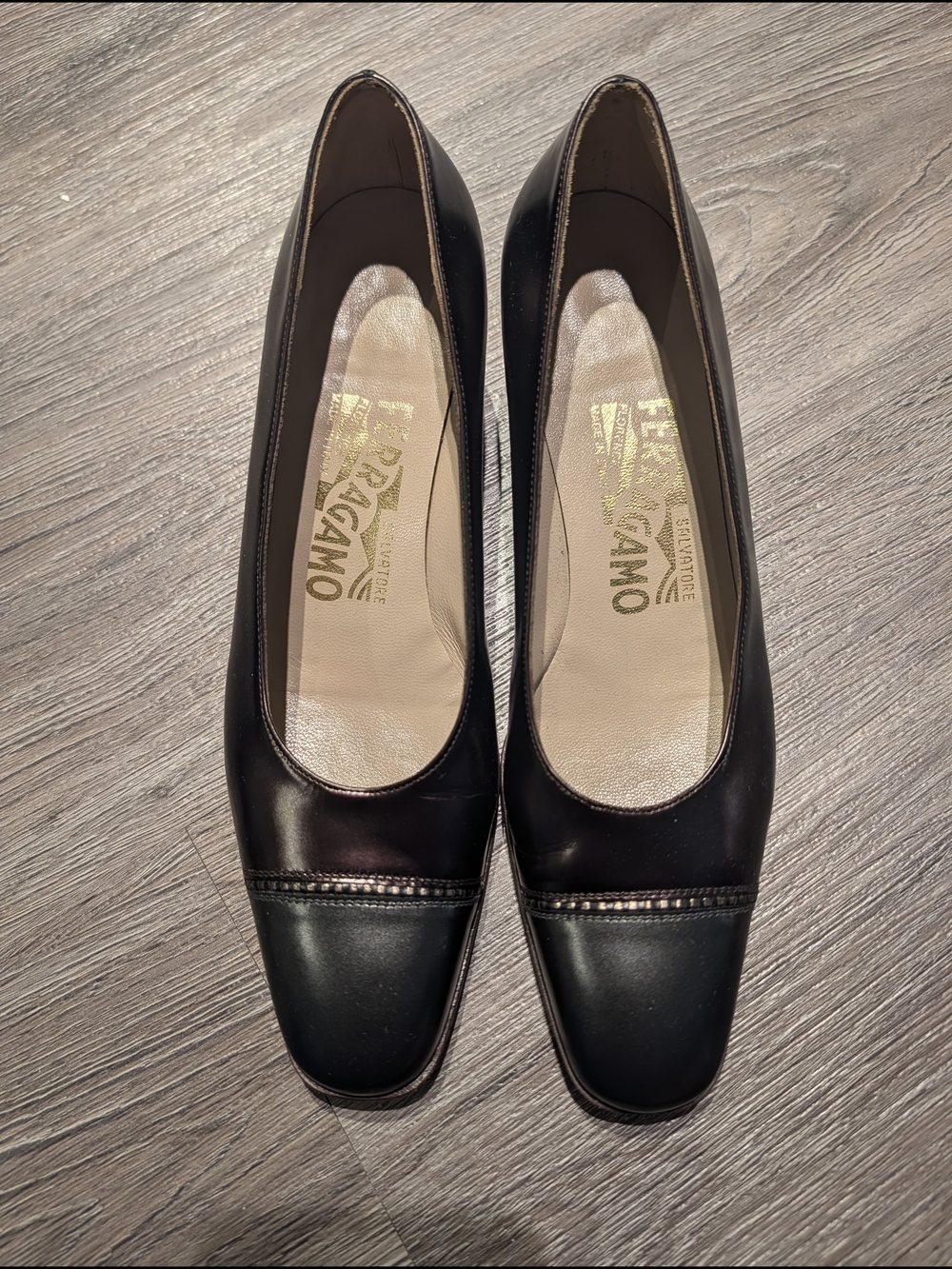 Salvatore Ferragamo Black Leather Square-Toe Heels